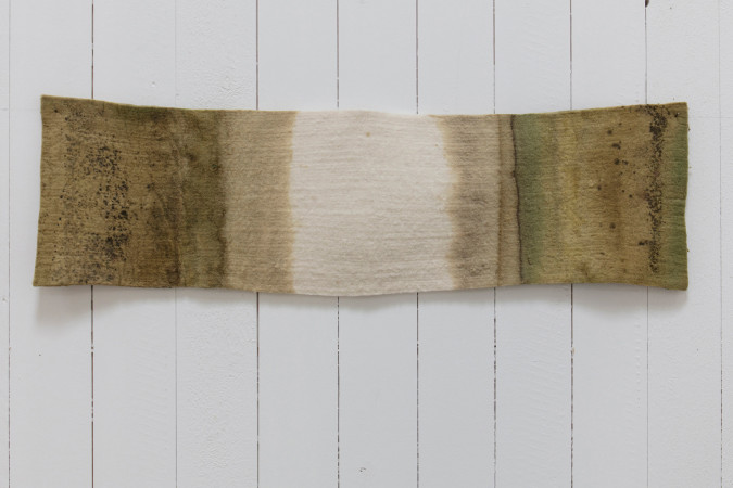 Final Fragment/04. Felt. L 90 x H 26 x D 1 cm